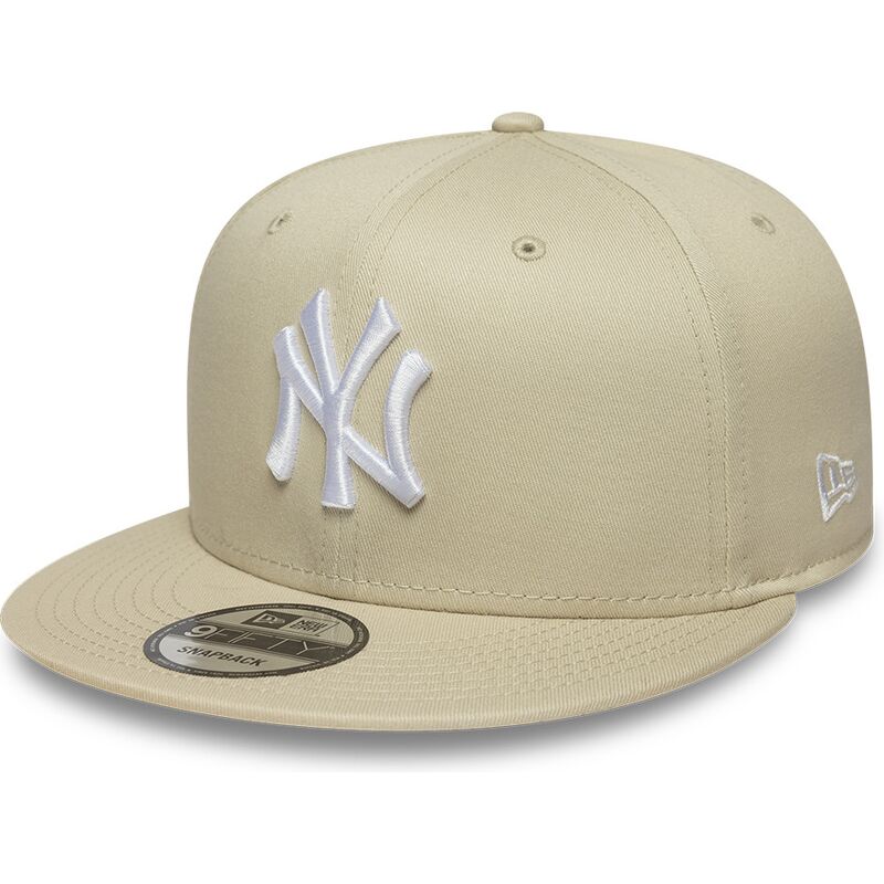 beige-flatcap-snapback-mit-weissem-logo-9fifty-league-essential-der-new-york-yankees-mlb-von-new-era