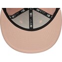 casquette-plate-rose-ajustee-59fifty-league-essential-new-york-yankees-mlb-new-era