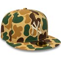 gorra-plana-camuflaje-ajustada-con-logo-beige-59fifty-camo-de-new-york-yankees-mlb-de-new-era