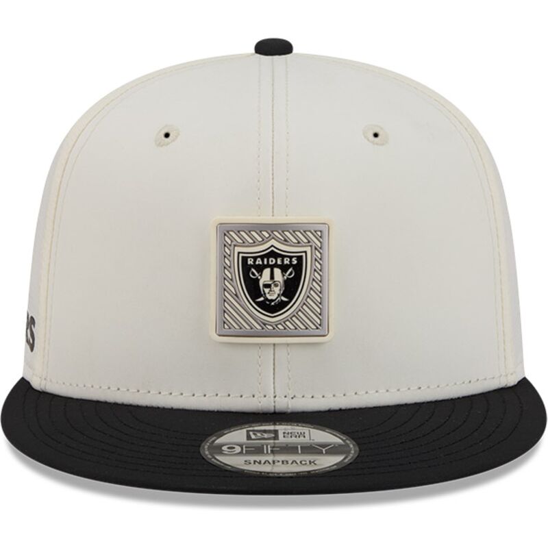 casquette-plate-beige-et-noire-snapback-9fifty-training-pack-2026-las-vegas-raiders-nfl-new-era