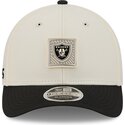 shapka-izvita-bezhov-snapbek-9forty-m-crown-training-pack-2026-na-las-vegas-raiders-nfl-ot-new-era