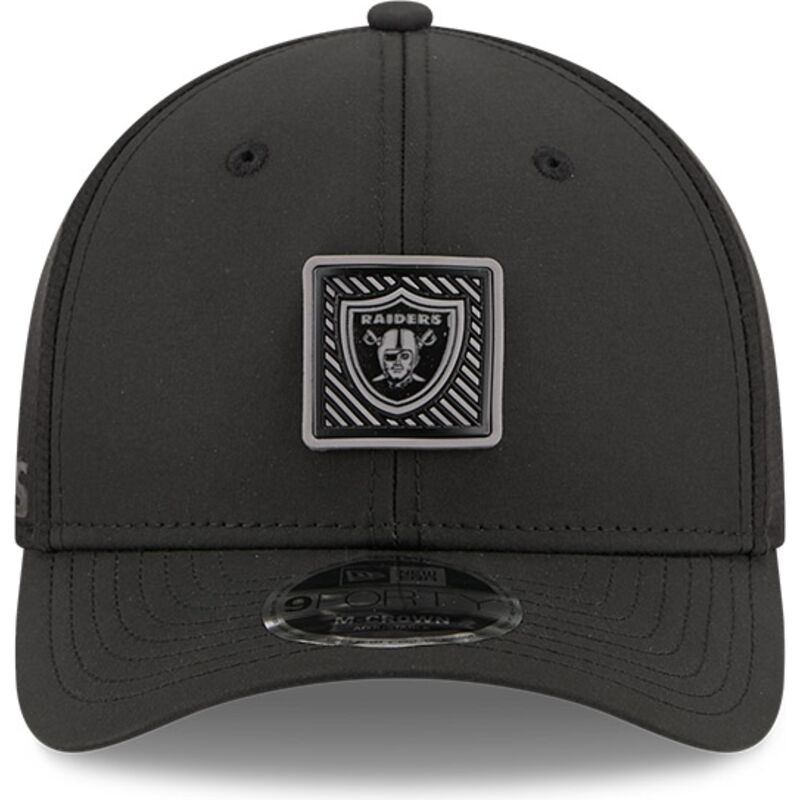 shapka-izvita-cherna-snapbek-9forty-m-crown-training-pack-2026-na-las-vegas-raiders-nfl-ot-new-era shapka-izvita-cherna-snapbek-9forty-m-crown-training-pack-2026-na-las-vegas-raiders-nfl-ot-new-era