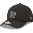 shapka-izvita-cherna-snapbek-9forty-m-crown-training-pack-2026-na-las-vegas-raiders-nfl-ot-new-era