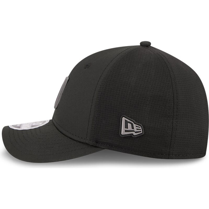 shapka-izvita-cherna-snapbek-9forty-m-crown-training-pack-2026-na-las-vegas-raiders-nfl-ot-new-era shapka-izvita-cherna-snapbek-9forty-m-crown-training-pack-2026-na-las-vegas-raiders-nfl-ot-new-era