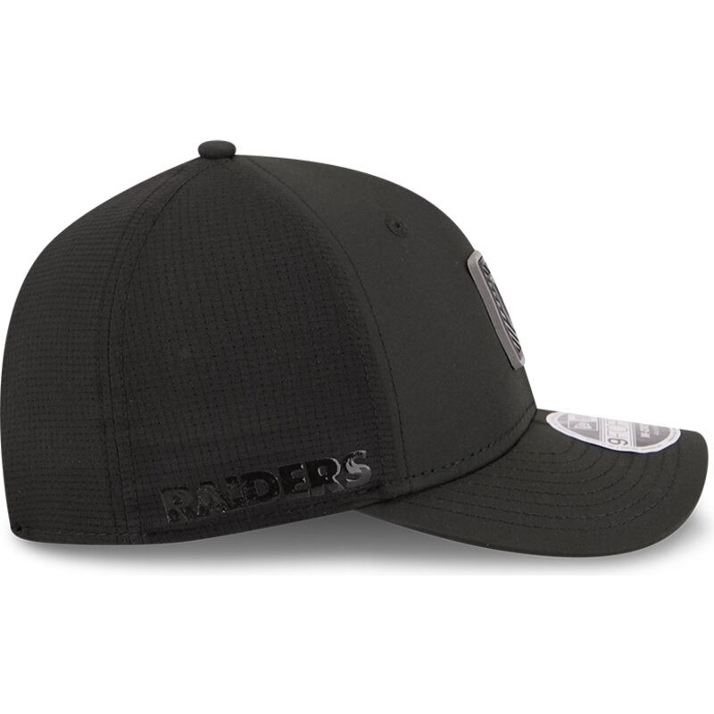 shapka-izvita-cherna-snapbek-9forty-m-crown-training-pack-2026-na-las-vegas-raiders-nfl-ot-new-era shapka-izvita-cherna-snapbek-9forty-m-crown-training-pack-2026-na-las-vegas-raiders-nfl-ot-new-era