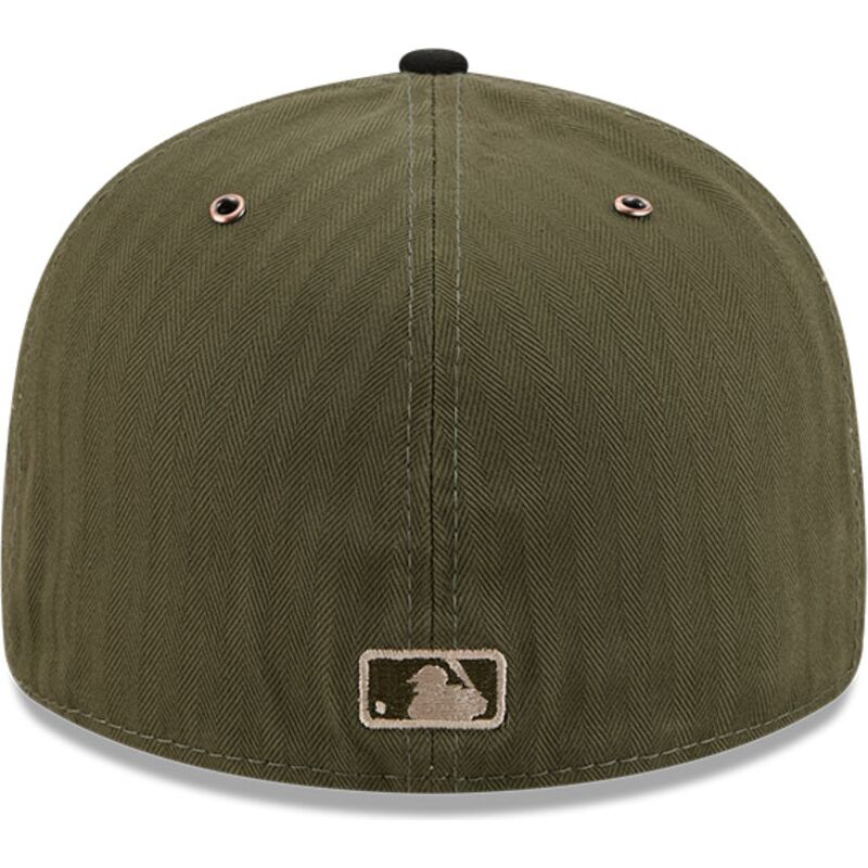 shapka-izvita-zelena-reguliruema-59fifty-pre-curved-american-herringbone-na-chicago-white-sox-mlb-ot-new-era