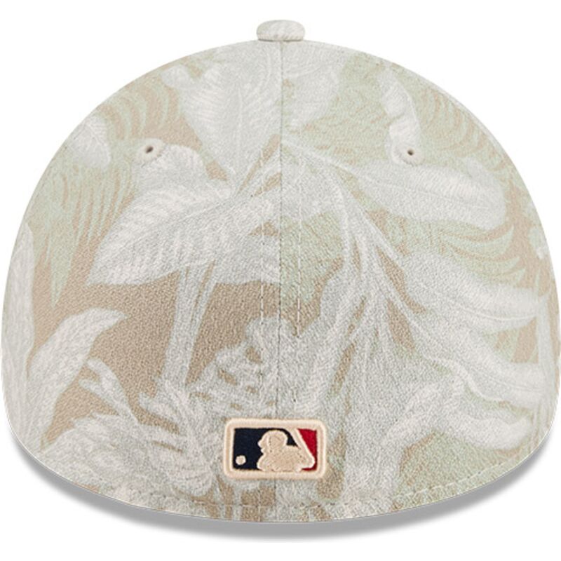 shapka-izvita-bezhov-reguliruema-59forty-a-frame-leafy-palm-na-boston-red-sox-mlb-ot-new-era