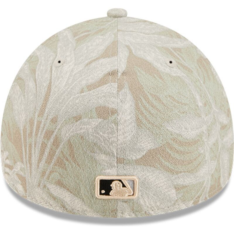 shapka-izvita-bezhov-reguliruema-59forty-a-frame-leafy-palm-na-chicago-white-sox-mlb-ot-new-era shapka-izvita-bezhov-reguliruema-59forty-a-frame-leafy-palm-na-chicago-white-sox-mlb-ot-new-era