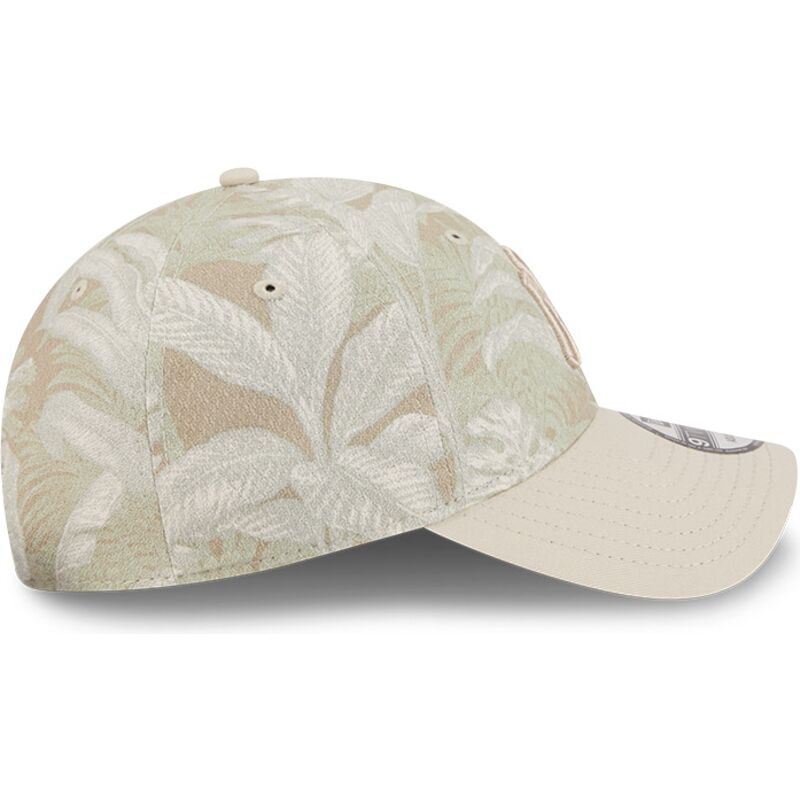 shapka-izvita-bezhov-reguliruem-9twenty-leafy-palm-na-new-york-yankees-mlb-ot-new-era shapka-izvita-bezhov-reguliruem-9twenty-leafy-palm-na-new-york-yankees-mlb-ot-new-era