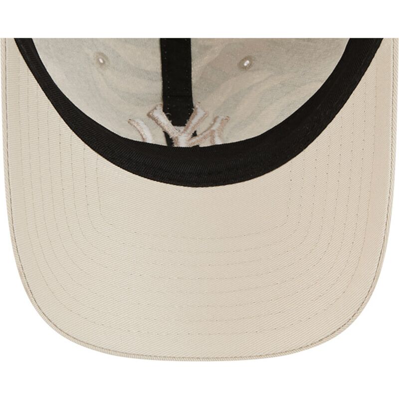 new-era-curved-brim-9twenty-leafy-palm-new-york-yankees-mlb-beige-adjustable-cap