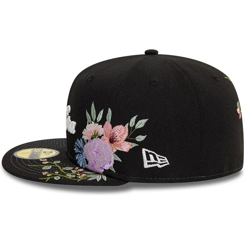 casquette-plate-noire-ajustee-59fifty-floral-emb-new-era casquette-plate-noire-ajustee-59fifty-floral-emb-new-era