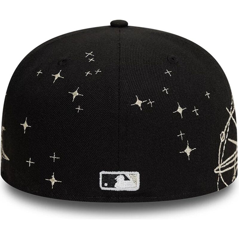shapka-ploska-cherna-reguliruema-59fifty-zodiac-na-chicago-white-sox-mlb-ot-new-era shapka-ploska-cherna-reguliruema-59fifty-zodiac-na-chicago-white-sox-mlb-ot-new-era