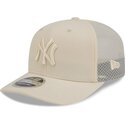 casquette-trucker-beige-9seventy-stretch-snap-color-pack-new-york-yankees-mlb-new-era