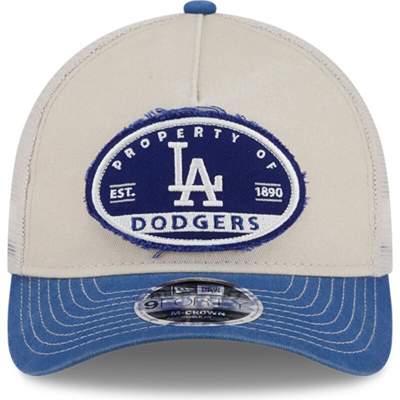 beige-und-blaue-trucker-kappe-9forty-m-crown-a-frame-fray-der-los-angeles-dodgers-mlb-von-new-era beige-und-blaue-trucker-kappe-9forty-m-crown-a-frame-fray-der-los-angeles-dodgers-mlb-von-new-era