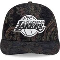 shapka-izvita-mnogocveten-reguliruema-59fifty-pre-curved-jacquard-chenille-na-los-angeles-lakers-nba-ot-new-era