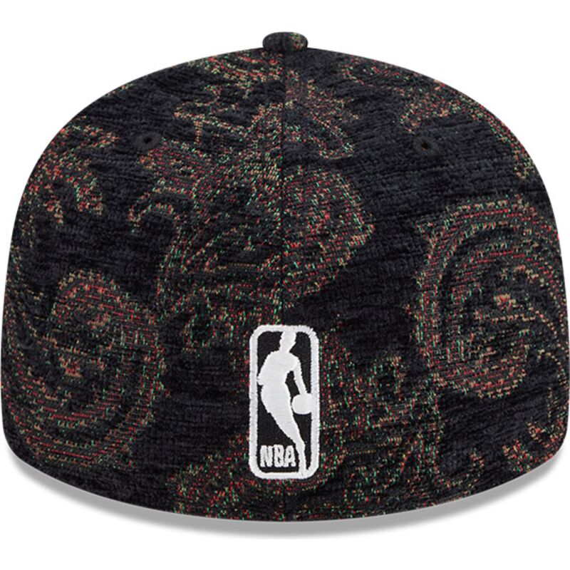 shapka-izvita-mnogocveten-reguliruema-59fifty-pre-curved-jacquard-chenille-na-chicago-bulls-nba-ot-new-era