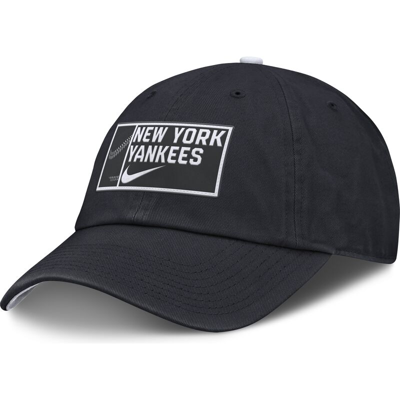 nike-curved-brim-primetime-club-nestrukturirana-shapka-ot-organichen-pamuk-new-york-yankees-mlb-tmnosinya-reguliruema