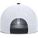 shapka-ploska-byala-snapbek-cooperstown-dri-fit-pro-structured-square-bill-na-new-york-yankees-mlb-ot-nike