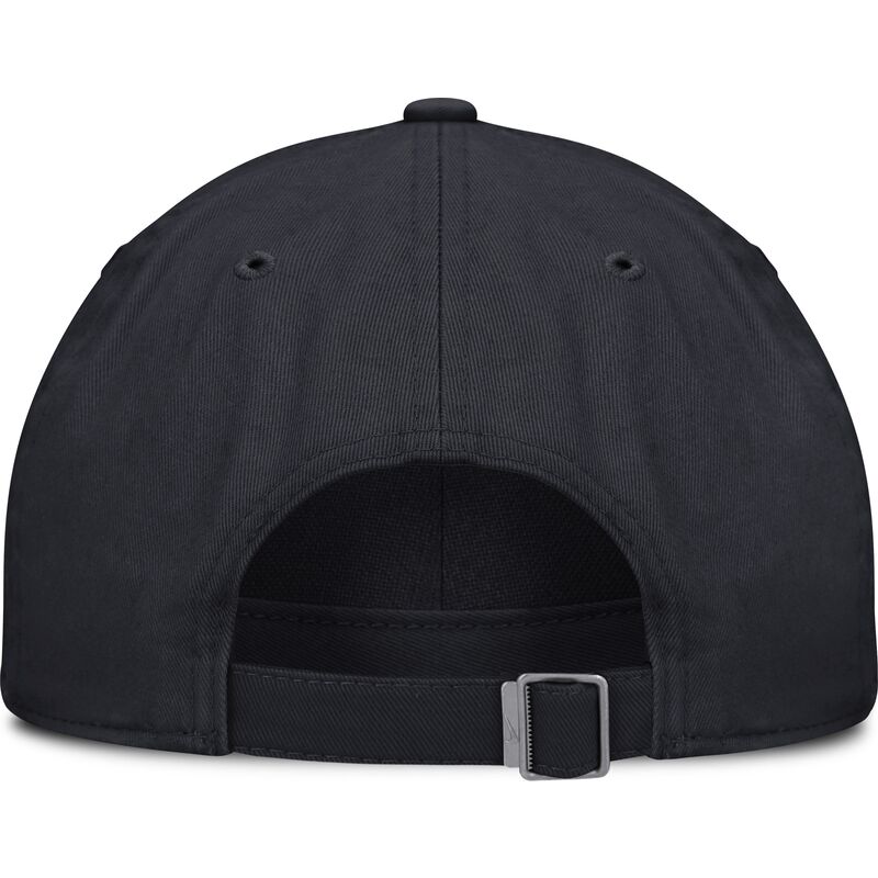 nike-izvita-kozirka-detska-club-nestrukturirana-organichen-pamuk-new-york-yankees-mlb-tmnosinya-reguliruema-shapka