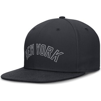 Nike Flat Brim Dri-Fit True Structured Round Bill New York Yankees MLB Navy Blue Fitted Cap