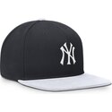 shapka-ploska-tmnosin-snapbek-dri-fit-pro-structured-square-bill-na-new-york-yankees-mlb-ot-nike