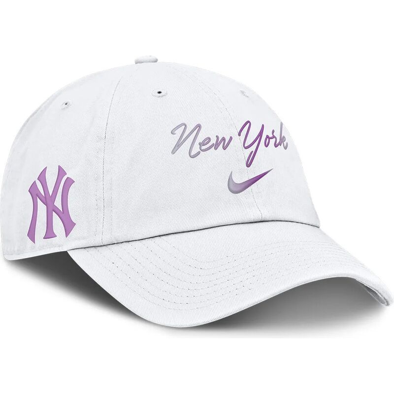 weisse-verstellbare-gebogene-kappe-mothers-day-club-unstructured-organic-cotton-der-new-york-yankees-mlb-von-nike weisse-verstellbare-gebogene-kappe-mothers-day-club-unstructured-organic-cotton-der-new-york-yankees-mlb-von-nike