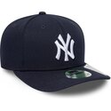 shapka-izvita-tmnosin-snapbek-9seventy-stretch-snap-player-replica-na-new-york-yankees-mlb-ot-new-era