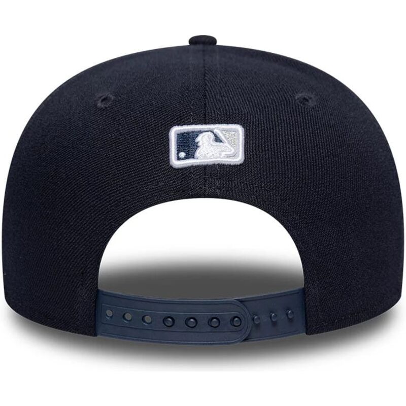 shapka-izvita-tmnosin-snapbek-9seventy-stretch-snap-player-replica-na-new-york-yankees-mlb-ot-new-era shapka-izvita-tmnosin-snapbek-9seventy-stretch-snap-player-replica-na-new-york-yankees-mlb-ot-new-era