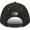 shapka-izvita-cherna-snapbek-9forty-m-crown-all-star-game-na-chicago-white-sox-mlb-ot-new-era