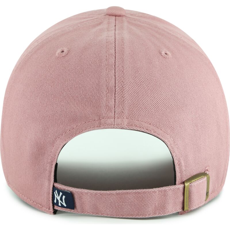 shapka-izvita-roza-reguliruem-za-deca-clean-up-icon-alt-strawberry-na-new-york-yankees-mlb-ot-47-brand
