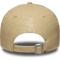 shapka-izvita-bezhov-reguliruem-9forty-pu-pattern-na-new-york-yankees-mlb-ot-new-era