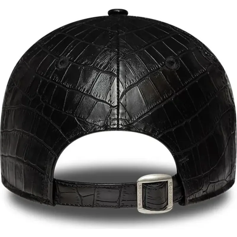 shapka-izvita-cherna-reguliruem-9forty-pu-pattern-na-new-york-yankees-mlb-ot-new-era