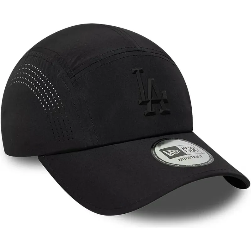 shapka-izvita-traker-cherna-snapbek-runner-tech-midi-na-los-angeles-dodgers-mlb-ot-new-era
