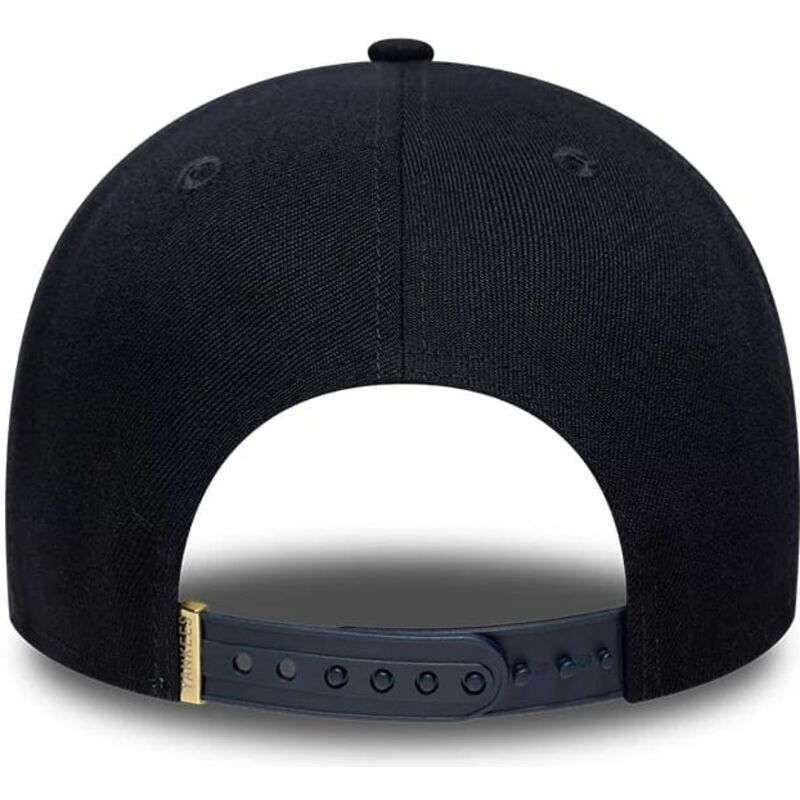 shapka-izvita-tmnosin-snapbek-9forty-m-crown-a-frame-emblem-na-new-york-yankees-mlb-ot-new-era shapka-izvita-tmnosin-snapbek-9forty-m-crown-a-frame-emblem-na-new-york-yankees-mlb-ot-new-era