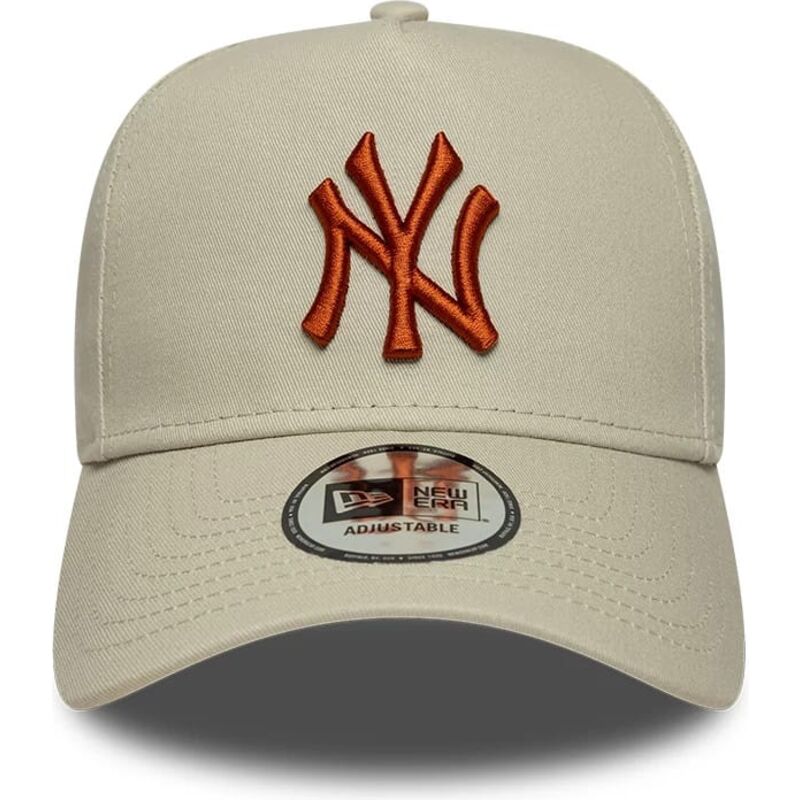 shapka-izvita-bezhov-snapbek-e-frame-league-essential-na-new-york-yankees-mlb-ot-new-era