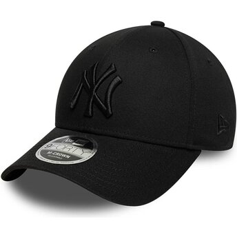 Шапка извита черна снапбек 9FORTY M-Crown на New York Yankees MLB от New Era