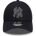 shapka-izvita-tmnosin-reguliruem-9forty-metallic-outline-na-new-york-yankees-mlb-ot-new-era