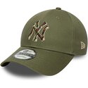 shapka-izvita-zelena-reguliruem-9forty-outline-camo-na-new-york-yankees-mlb-ot-new-era