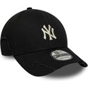 shapka-izvita-cherna-reguliruem-9forty-stitched-na-new-york-yankees-mlb-ot-new-era