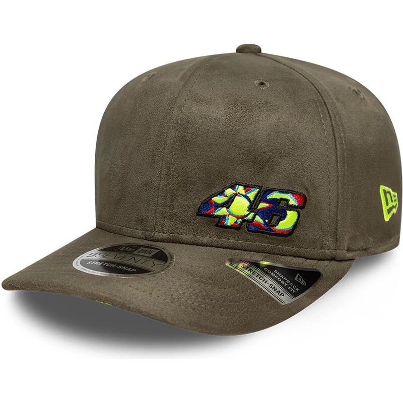 shapka-izvita-zelena-snapbek-9seventy-stretch-snap-flawless-na-valentino-rossi-vr46-motogp-ot-new-era