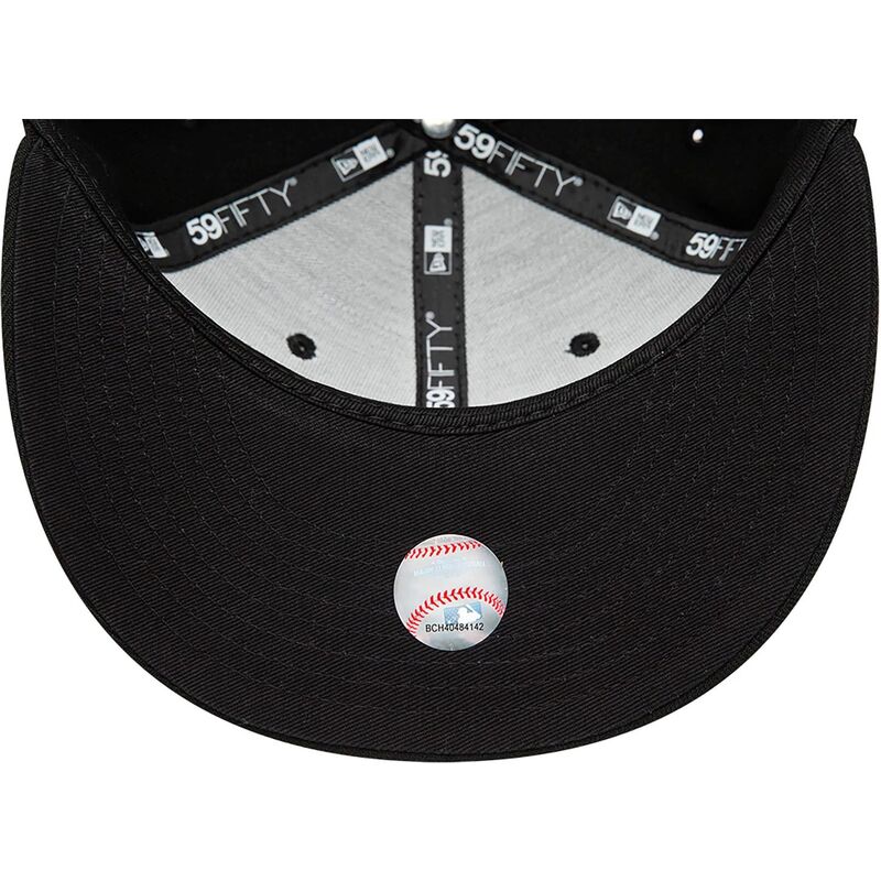 shapka-ploska-cherna-prilepnala-59fifty-na-atlanta-braves-mlb-ot-new-era