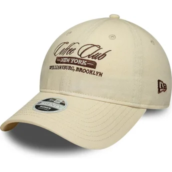Шапка извита бежов регулируем 9TWENTY Coffee Club от New Era