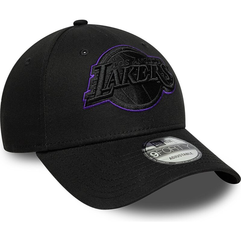 shapka-izvita-cherna-reguliruem-9forty-outline-na-los-angeles-lakers-nba-ot-new-era shapka-izvita-cherna-reguliruem-9forty-outline-na-los-angeles-lakers-nba-ot-new-era