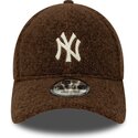 shapka-izvita-kafyav-snapbek-9forty-winter-borg-na-new-york-yankees-mlb-ot-new-era