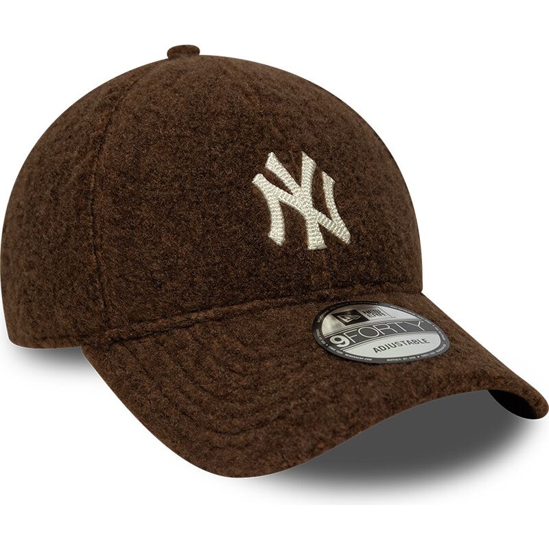 shapka-izvita-kafyav-snapbek-9forty-winter-borg-na-new-york-yankees-mlb-ot-new-era