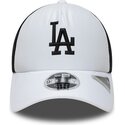 shapka-izvita-traker-byala-snapbek-9forty-apex-sporty-na-los-angeles-dodgers-mlb-ot-new-era
