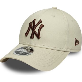 Шапка извита бежов снапбек 9FORTY M-Crown на New York Yankees MLB от New Era