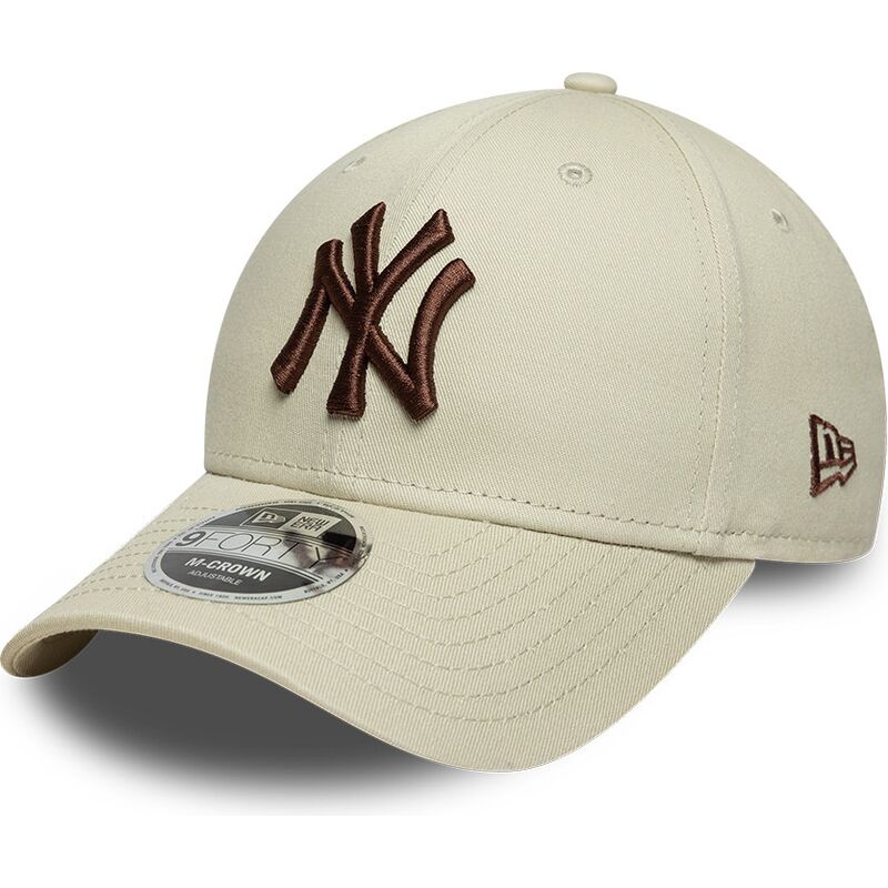 shapka-izvita-bezhov-snapbek-9forty-m-crown-na-new-york-yankees-mlb-ot-new-era