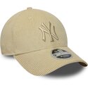 shapka-izvita-bezhov-reguliruem-9forty-m-crown-cord-na-new-york-yankees-mlb-ot-new-era
