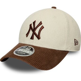 Шапка извита кафяв регулируем 9FORTY M-Crown Cord на New York Yankees MLB от New Era